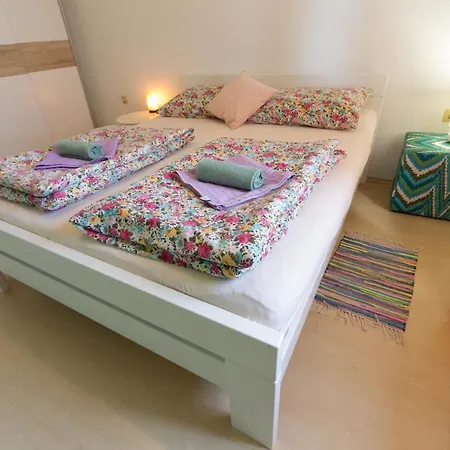 Apartament Melanie *