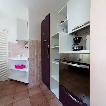 Apartament Melanie *